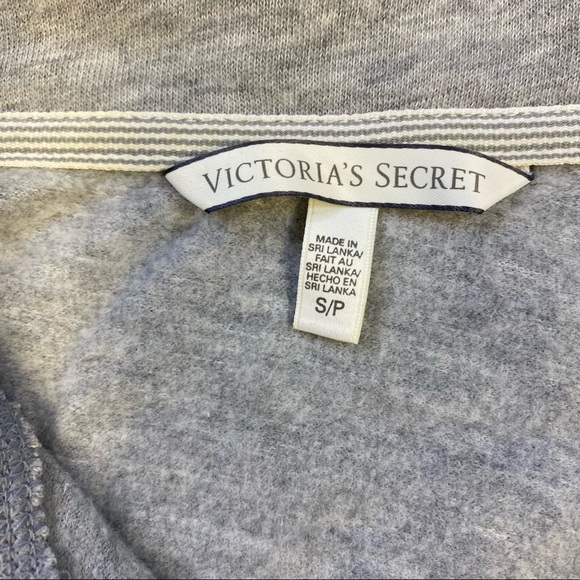 Victoria’s Secret Angels Gray Quarter Zip Pullover Sweatshirt - Picture 5 of 9